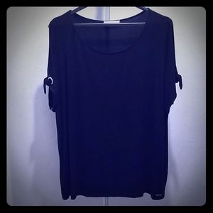 Blk Xl Calvin Klein Top (shoulders exposed)